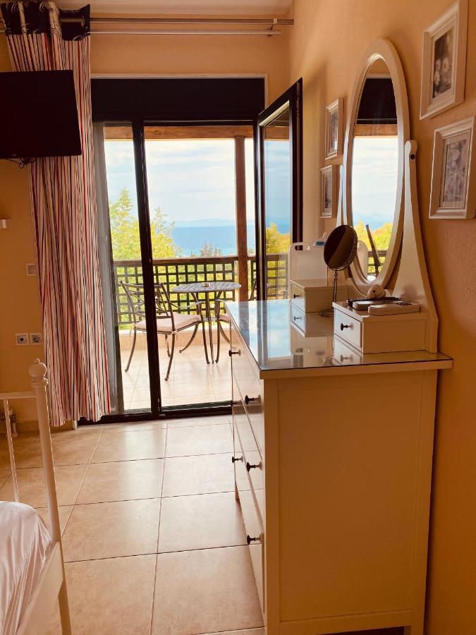 Detached Villa With Sea View Ханиоти Екстериор снимка
